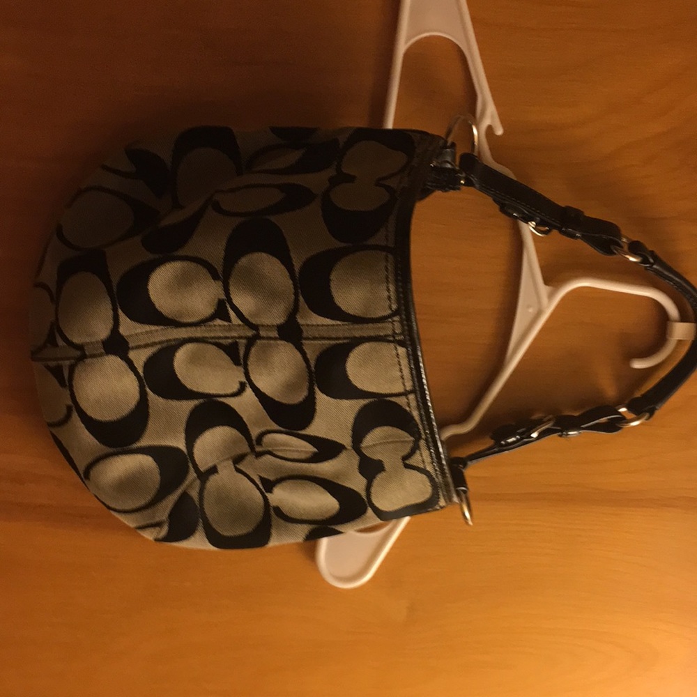 Purse coach